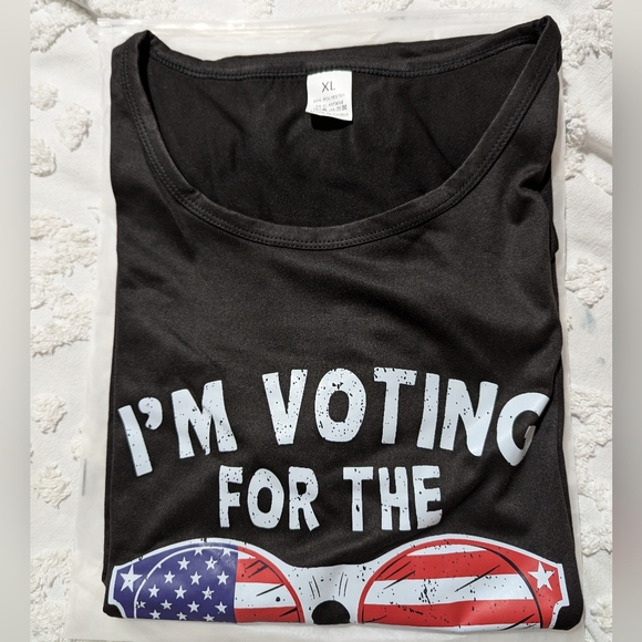 SALE $5.00. NEW Donald Trump 2024 "I'M VOTING FOR THE CONVICTED FELON" - Picture 5 of 7